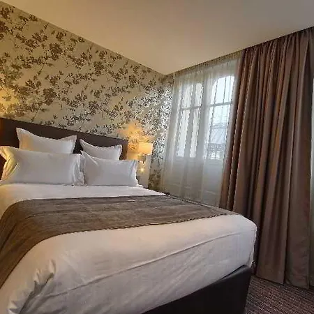 Chamar Hotel 4*